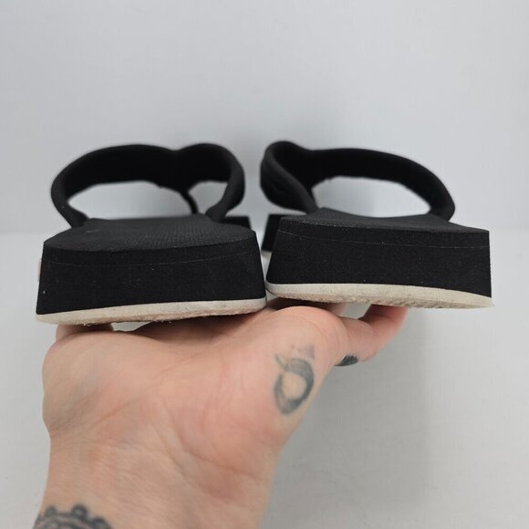 Andersson Bell | black strappy outdoor summer flip-flop sandals | MENS 9